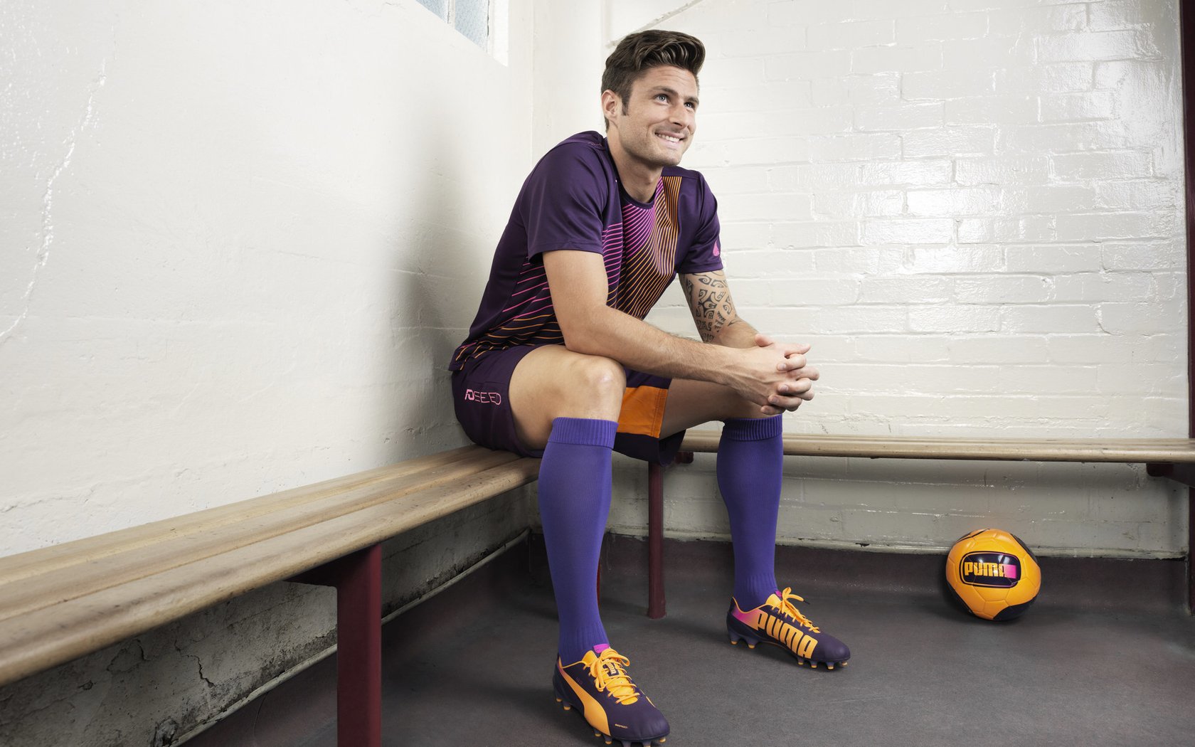 巴西队在南美预赛中领跑，晋级几无悬念